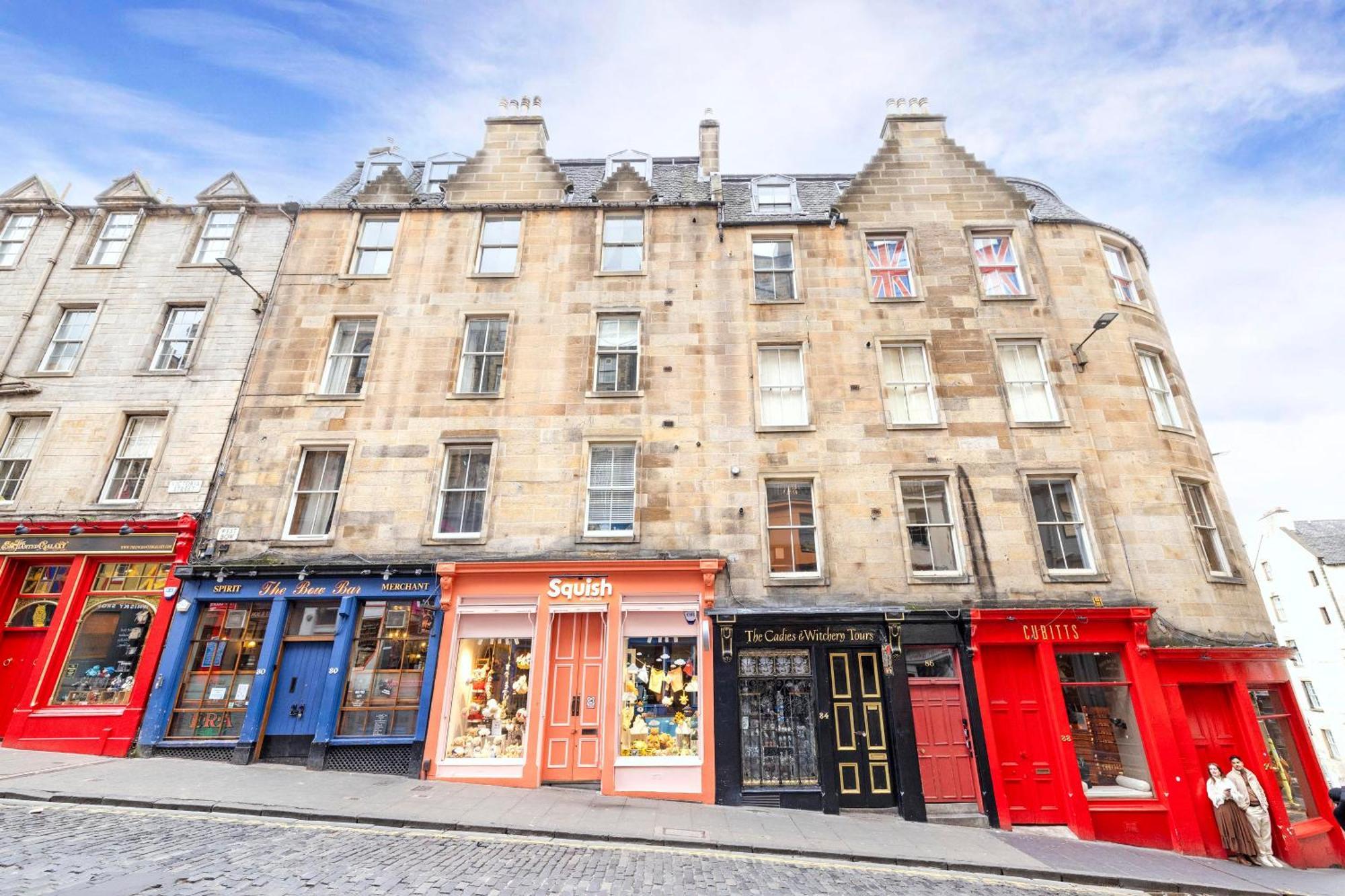 Joivy Charming Flat Near St Giles * EDI